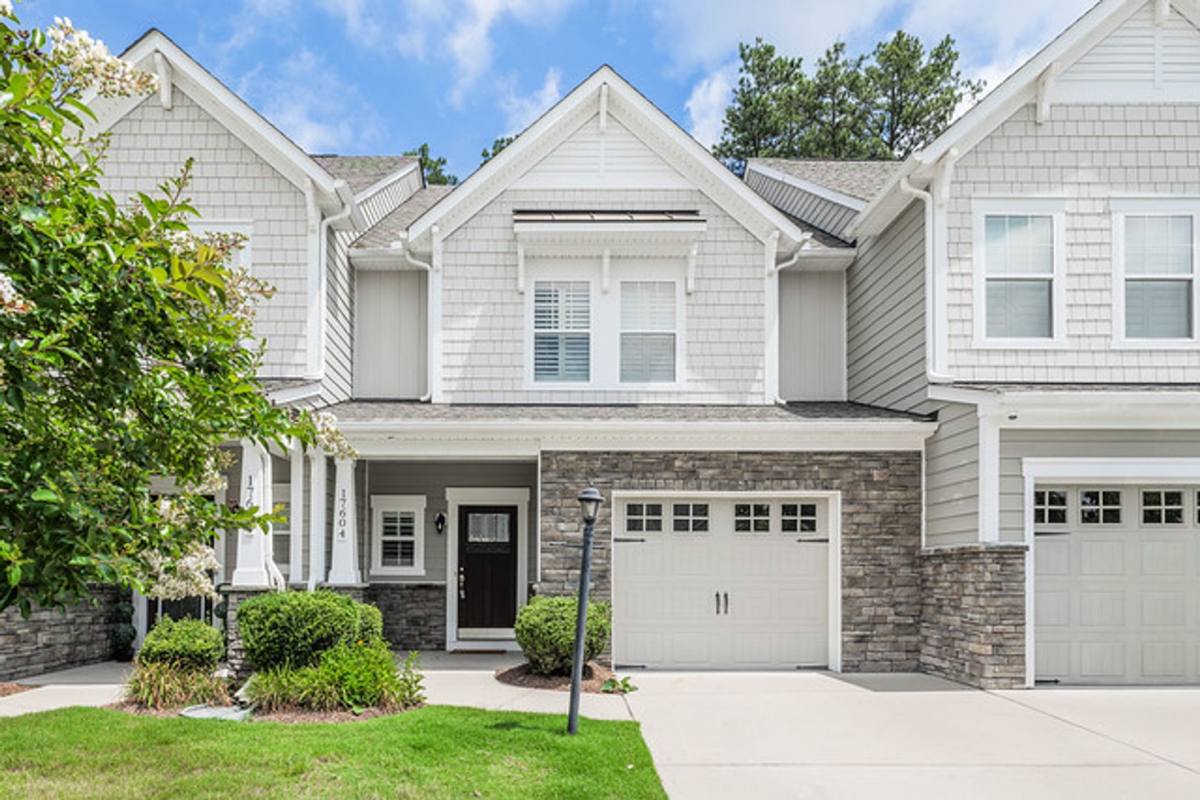 House for rent at 17604 Wynstone Park Lane, Moseley, VA 23120