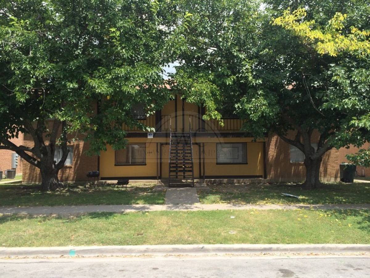 Apartment for rent at 2108 Hunt Dr, Killeen, TX 76543