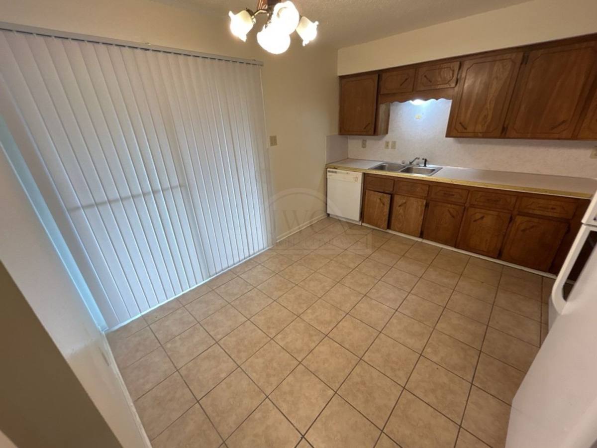Apartment for rent at 2108 Hunt Dr, Killeen, TX 76543