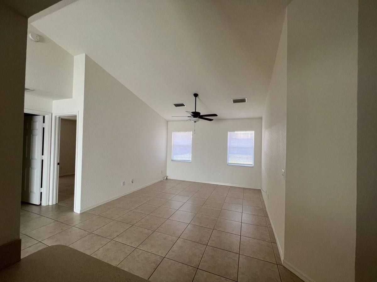 House for rent at 2340 86th Dr, Vero Beach, FL 32966