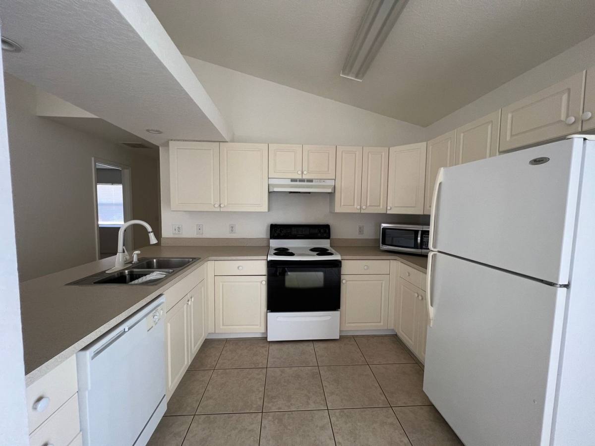 House for rent at 2340 86th Dr, Vero Beach, FL 32966