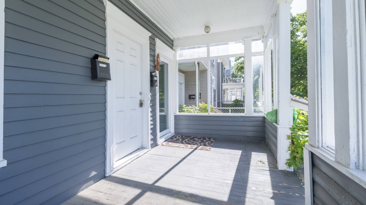 Apartment for rent at 2226 Glenwood Ave, Minneapolis, MN 55405