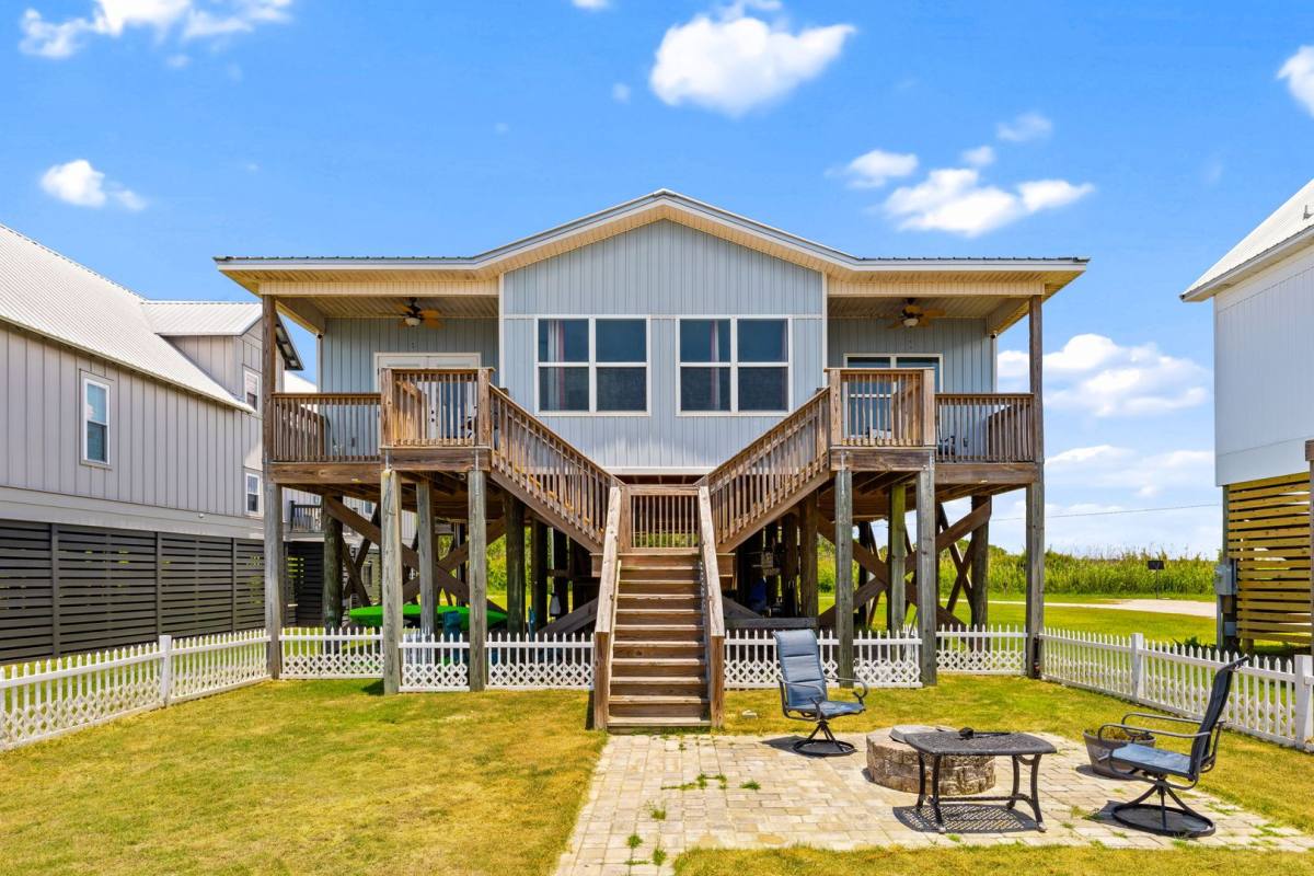 House for rent at 486 Beatrice Point Rd, Freeport, FL 32439