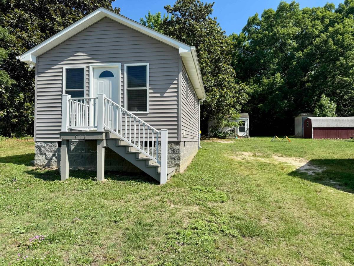 House for rent at 513 Pleasant St, South Hill, VA 23970