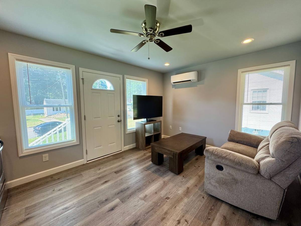 House for rent at 513 Pleasant St, South Hill, VA 23970