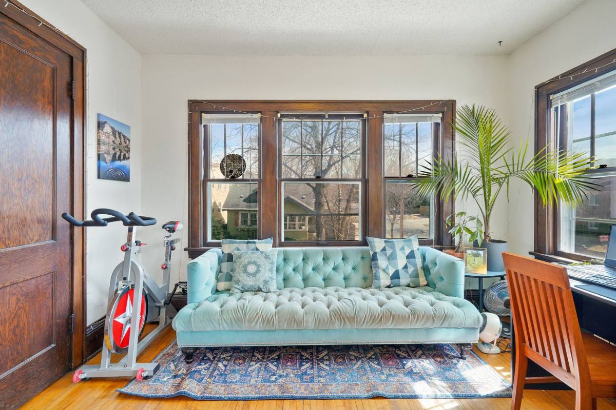 Apartment for rent at 3350 Colfax Ave S, Minneapolis, MN 55408