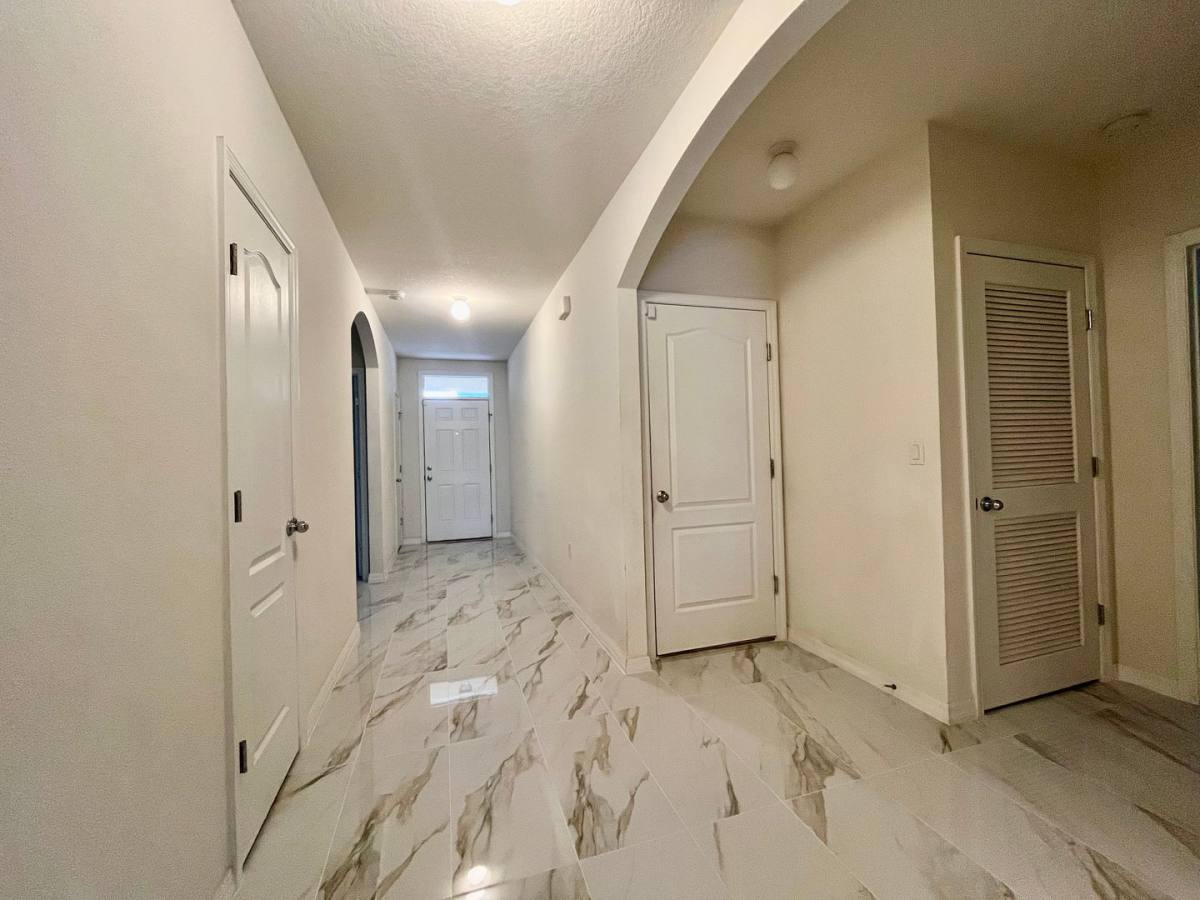 House for rent at 3227 Bayou Bay Dr, Lakeland, FL 33811