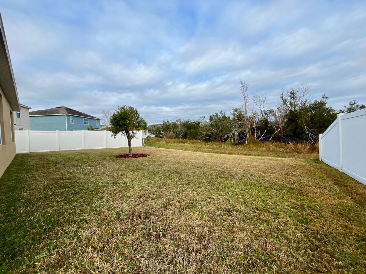 House for rent at 3227 Bayou Bay Dr, Lakeland, FL 33811