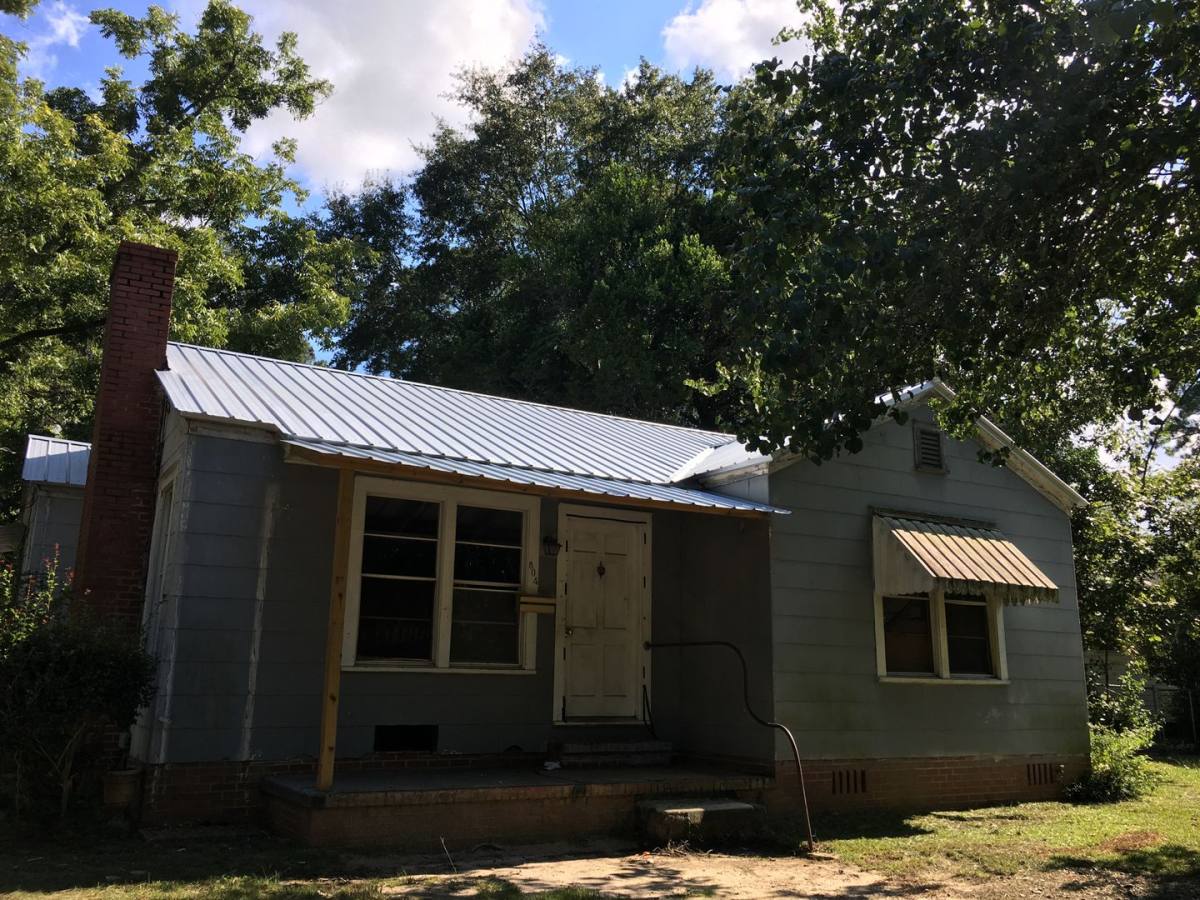 House for rent at 804 Woodrow St, Dublin, GA 31021