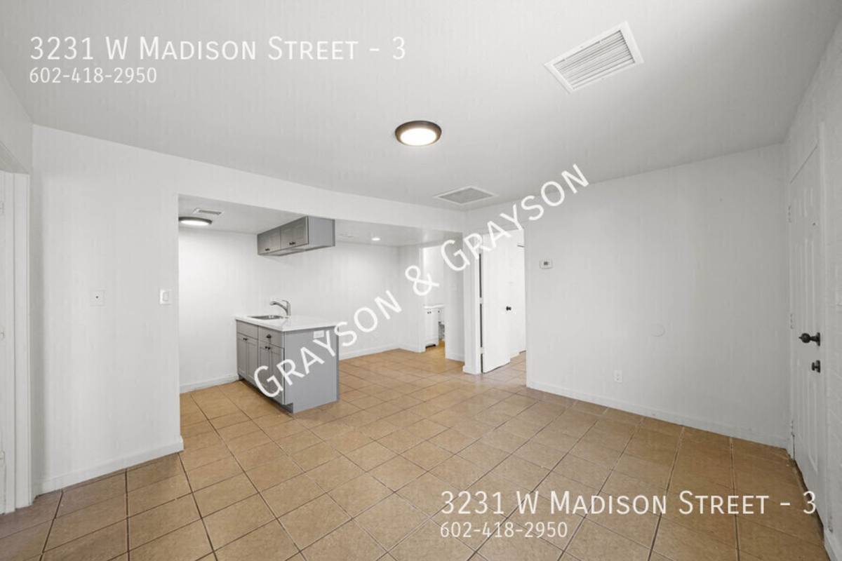 Apartment for rent at 3231 W Madison St, Phoenix, AZ 85009