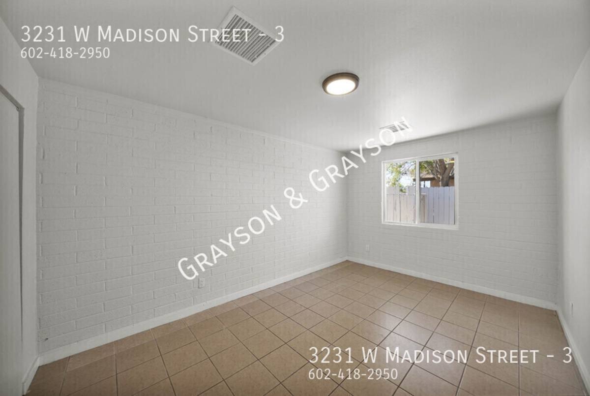 Apartment for rent at 3231 W Madison St, Phoenix, AZ 85009