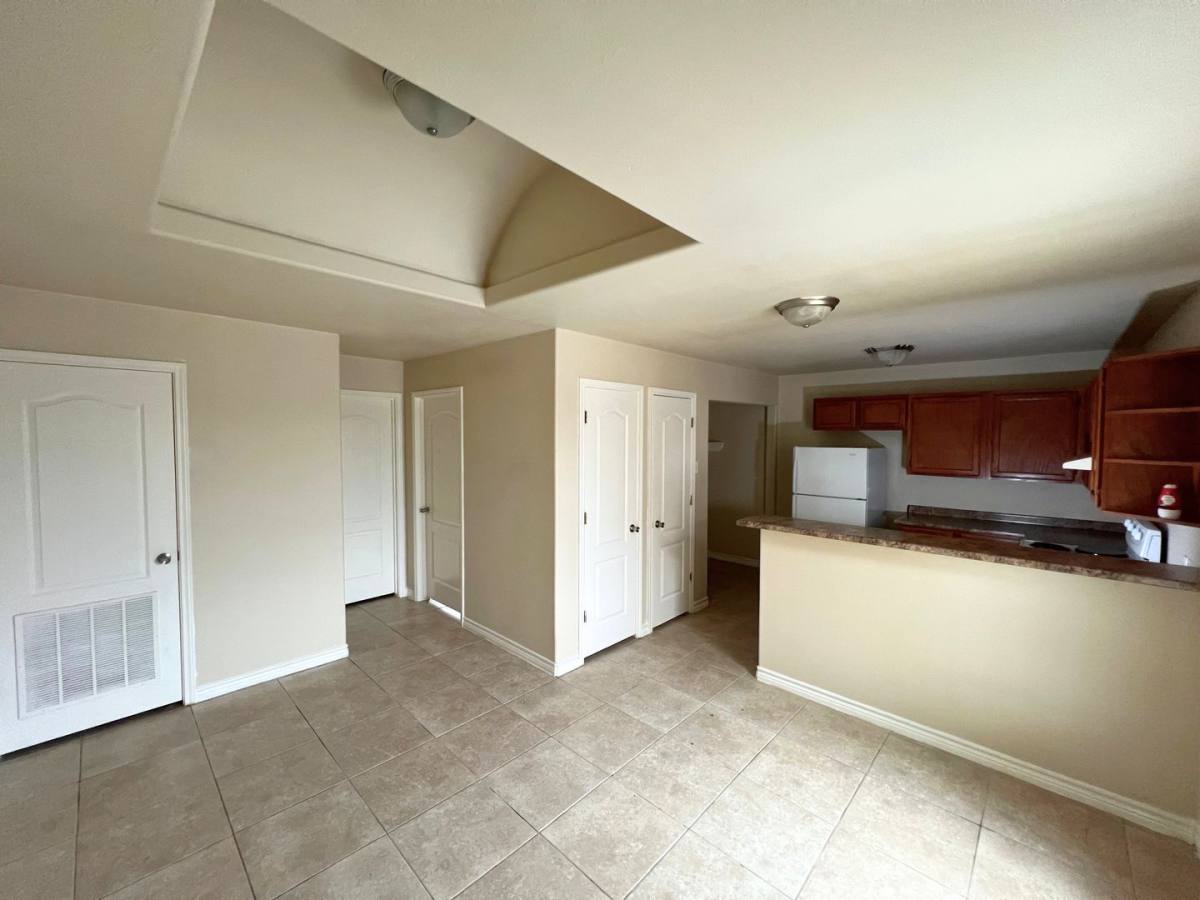 Apartment for rent at 3208 Gustavus St, Laredo, TX 78043