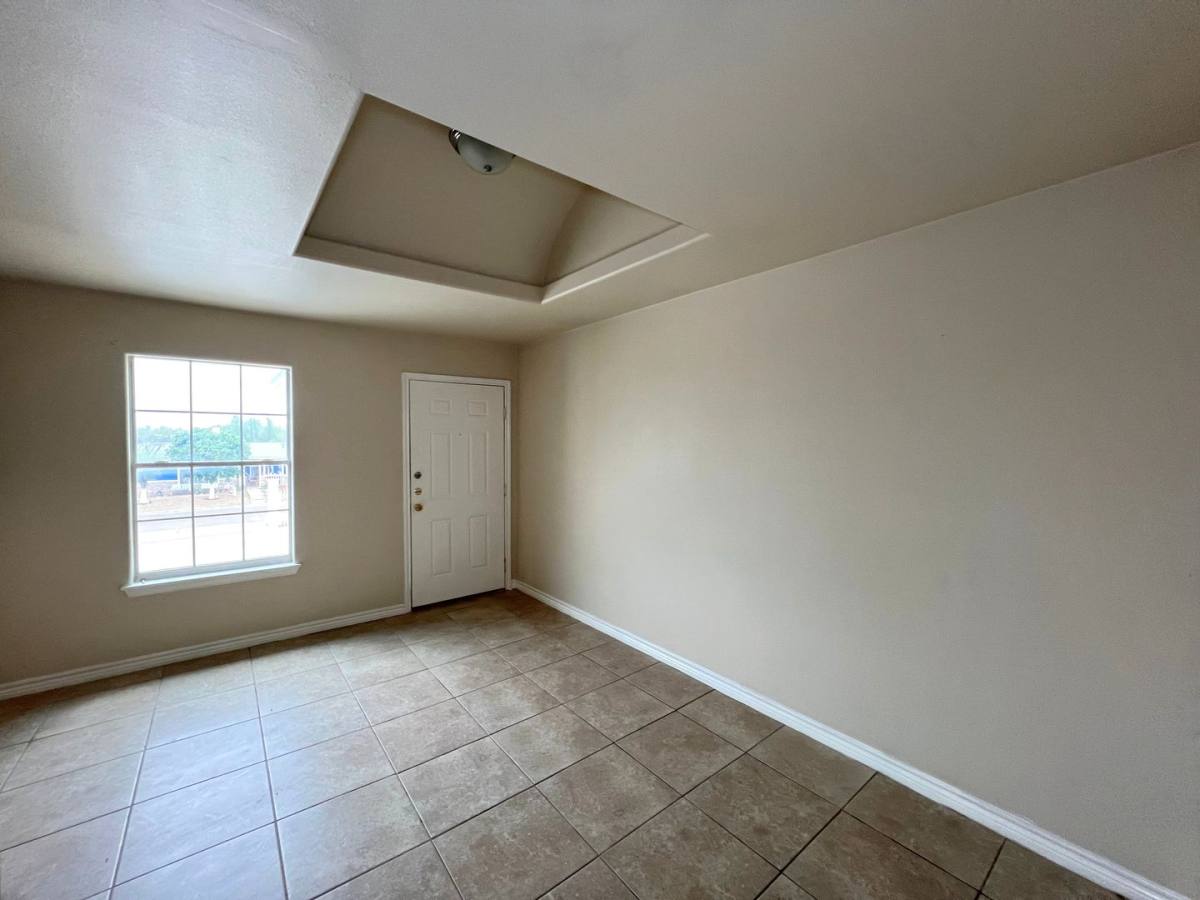 Apartment for rent at 3208 Gustavus St, Laredo, TX 78043