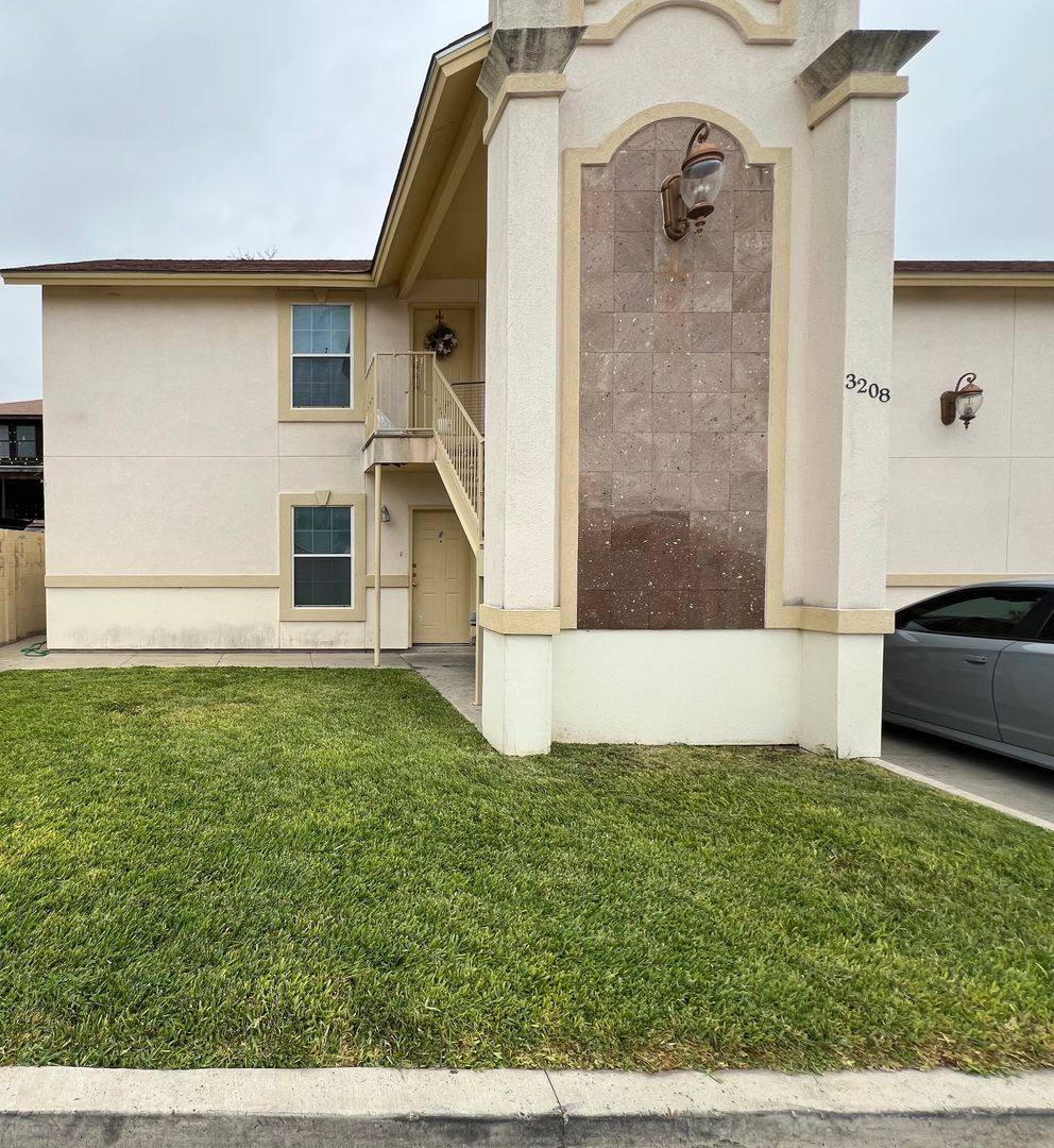 Apartment for rent at 3208 Gustavus St, Laredo, TX 78043