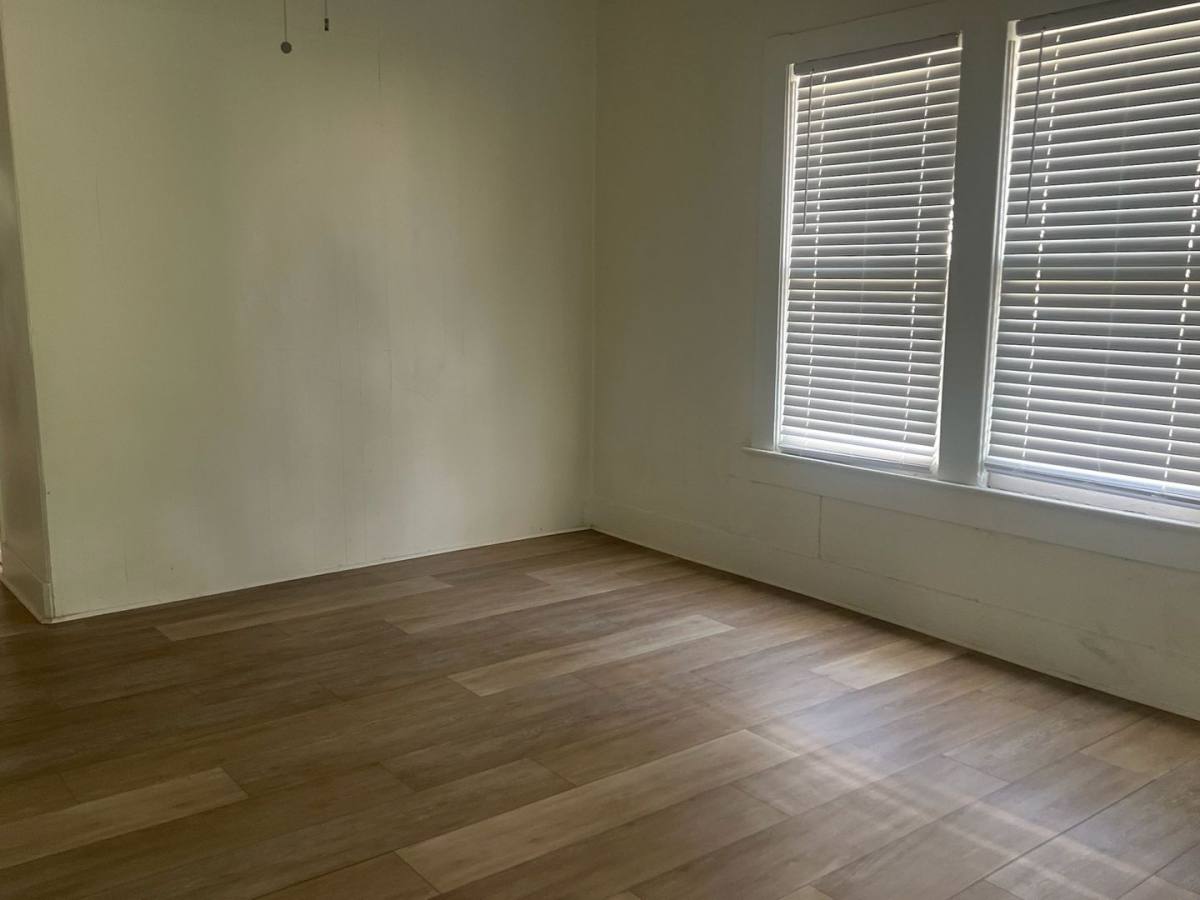 House for rent at 1380 Live Oak St, Beaumont, TX 77703