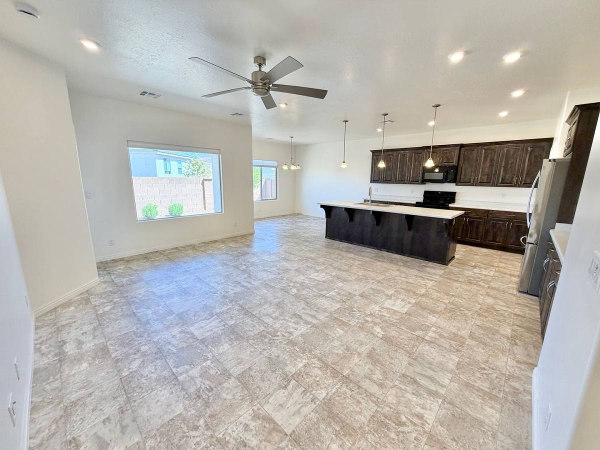 House for rent at 321 S Deep Creek, Washington, UT 84780