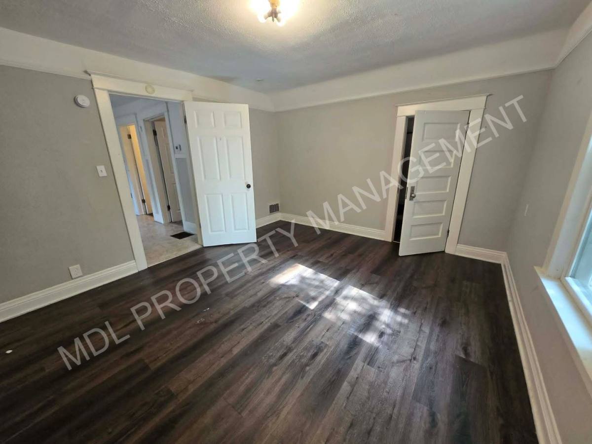 Apartment for rent at 2120 Stark St, Saginaw, MI 48602