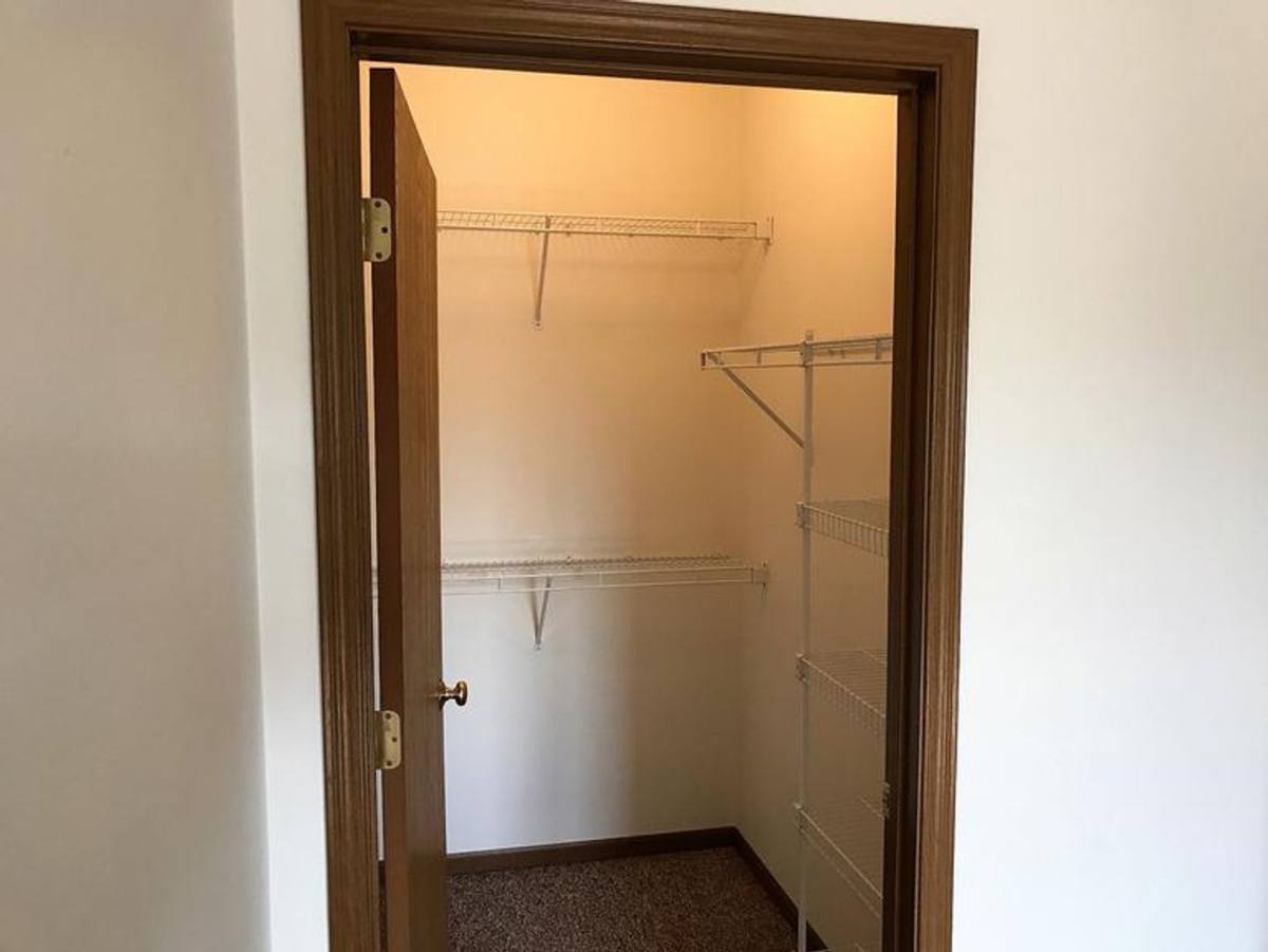 Apartment for rent at 465-585 Highway, North Liberty, IA 52317