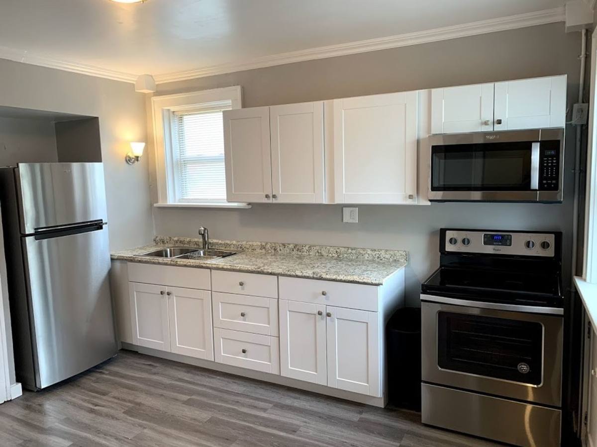 Apartment for rent at 3739-41 Ohio Ave, Saint Louis, MO 63118