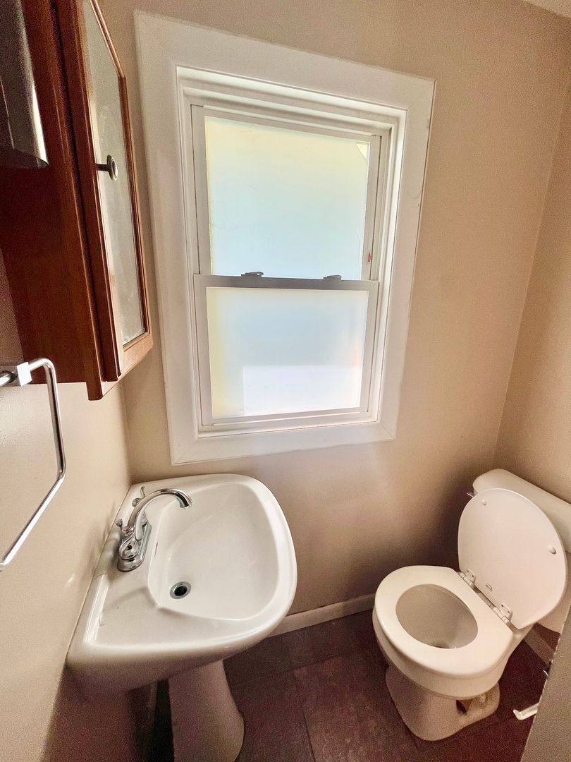 Apartment for rent at 443 Walnut St, Howard, PA 16841