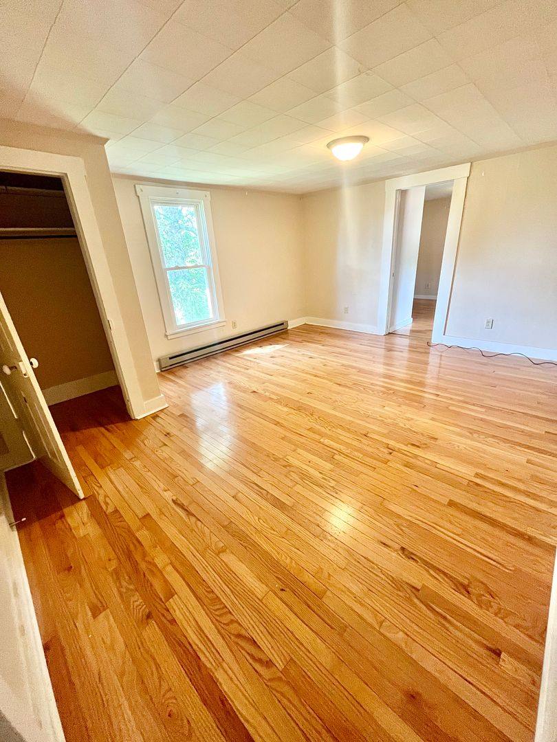 Apartment for rent at 443 Walnut St, Howard, PA 16841