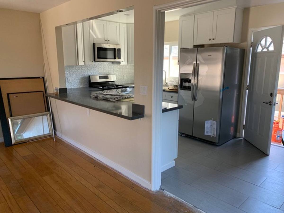 Apartment for rent at 619 Poirier St, Oakland, CA 94609