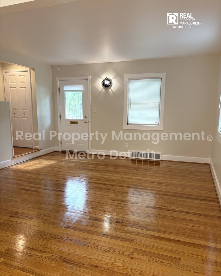 Townhouse for rent at 655 N Eton St, Birmingham, MI 48009