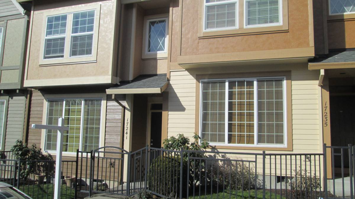 House for rent at 17241 SW Pleasanton Lane, Beaverton, OR 97003