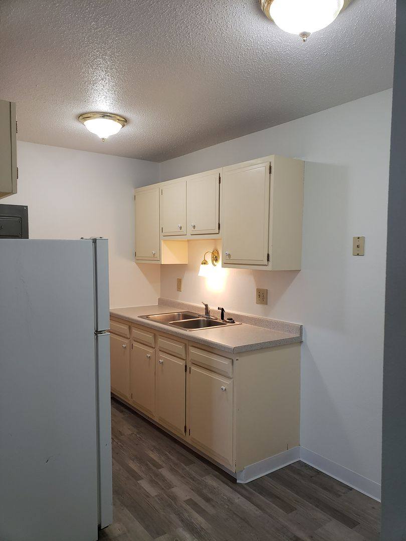 Apartment for rent at 611 11th St NE, Jamestown, ND 58401