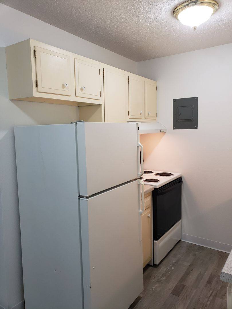 Apartment for rent at 611 11th St NE, Jamestown, ND 58401