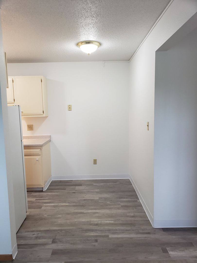 Apartment for rent at 611 11th St NE, Jamestown, ND 58401