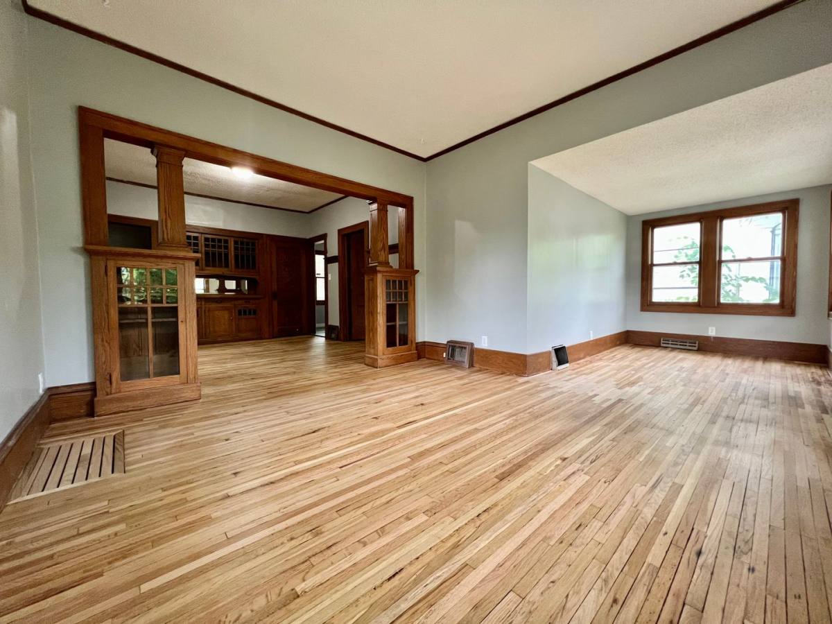 House for rent at 3447 Dupont Ave N, Minneapolis, MN 55412