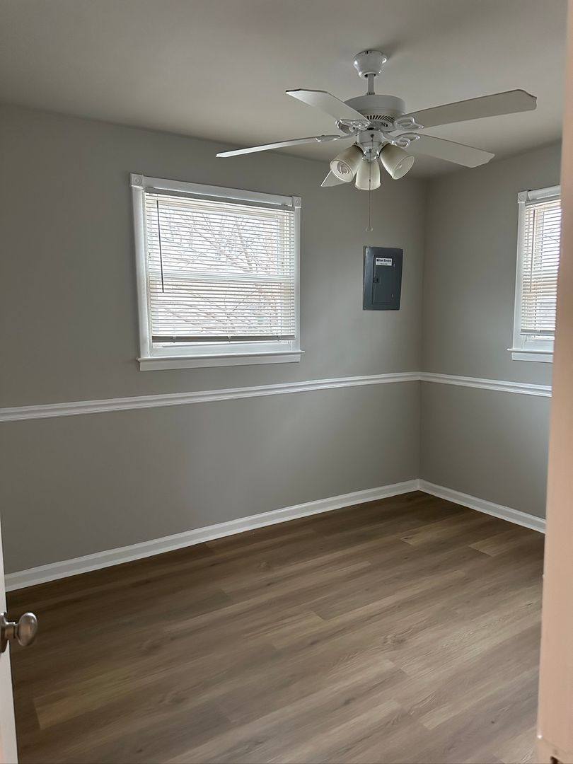 House for rent at 808 Templecliff Rd, Pikesville, MD 21208