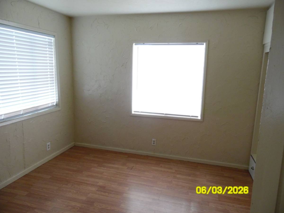 House for rent at 697 W 13th St, Medford, OR 97501