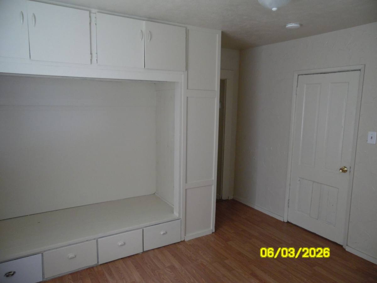 House for rent at 697 W 13th St, Medford, OR 97501