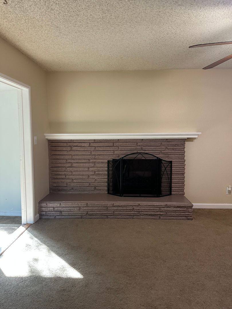House for rent at 4690 Brookfield Dr, Sacramento, CA 95823