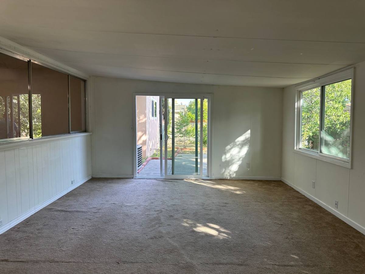 House for rent at 4690 Brookfield Dr, Sacramento, CA 95823