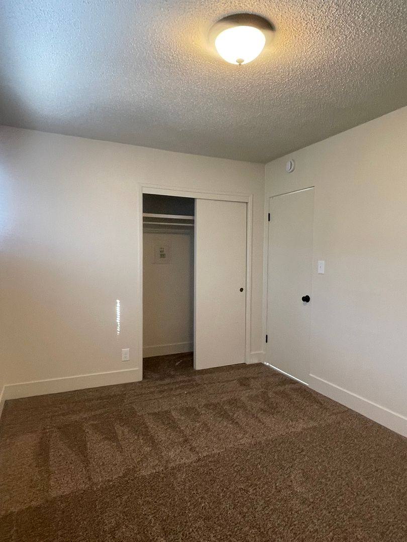 Apartment for rent at 1090 N Court St, Redding, CA 96001