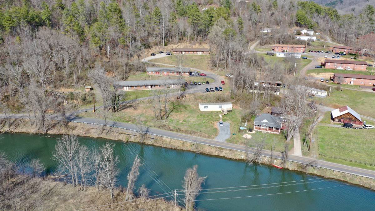 Apartment for rent at 49 Remington Dr, Cullowhee, NC 28723