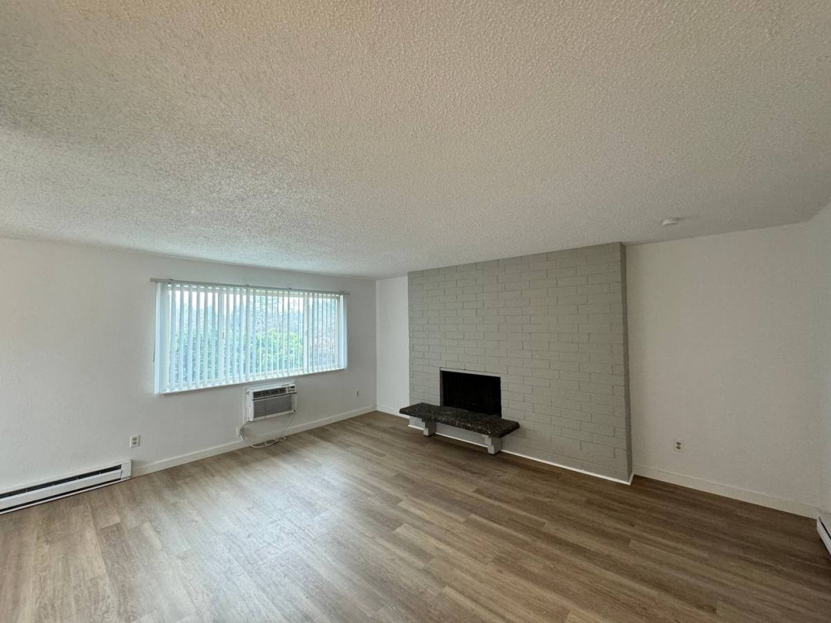 Apartment for rent at 2333 E 29th Ave, Spokane, WA 99203