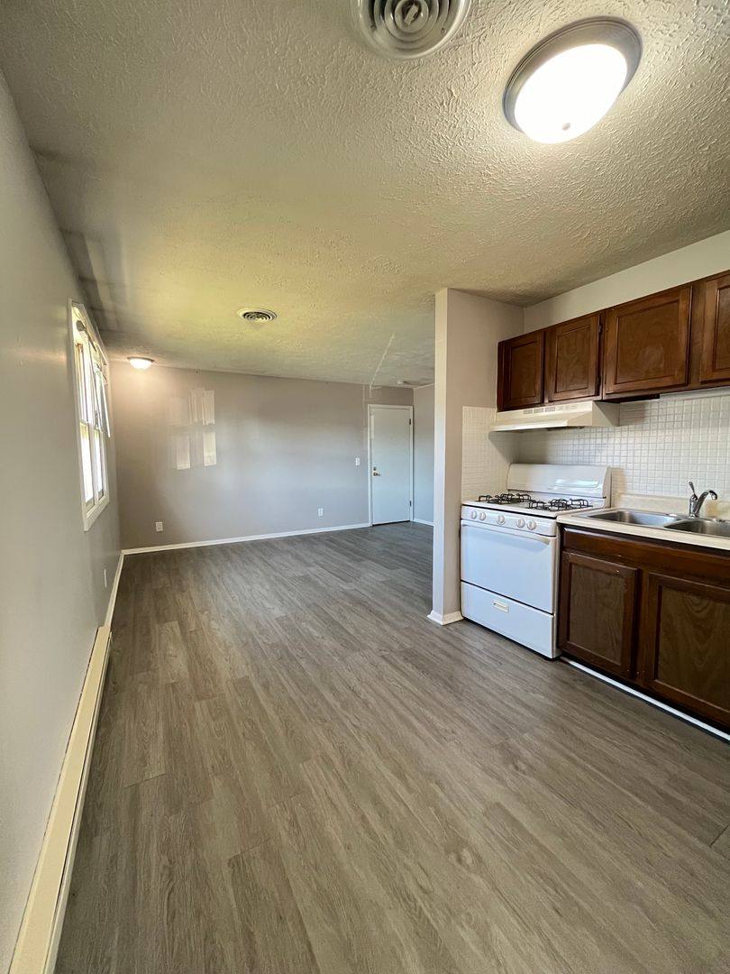 Apartment for rent at 2111 Todd Dr, Bloomington, IL 61704