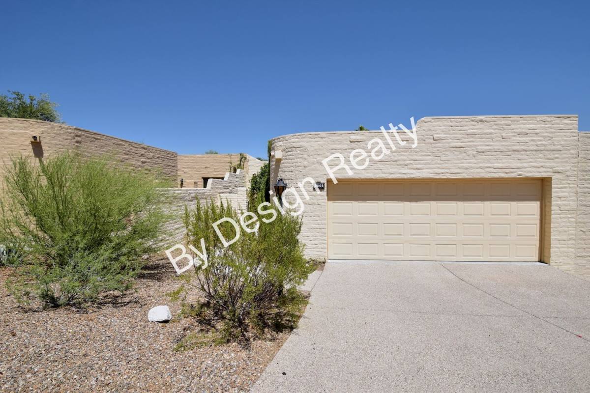 Townhouse for rent at 5066 N Placita Del Lazo, Tucson, AZ 85750