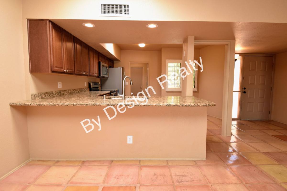 Townhouse for rent at 5066 N Placita Del Lazo, Tucson, AZ 85750
