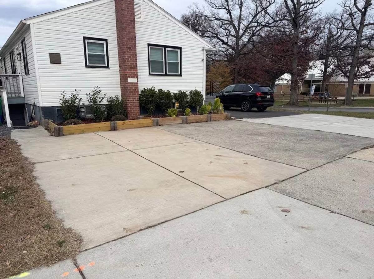 House for rent at 7700 Chicago Ave, Silver Spring, MD 20910