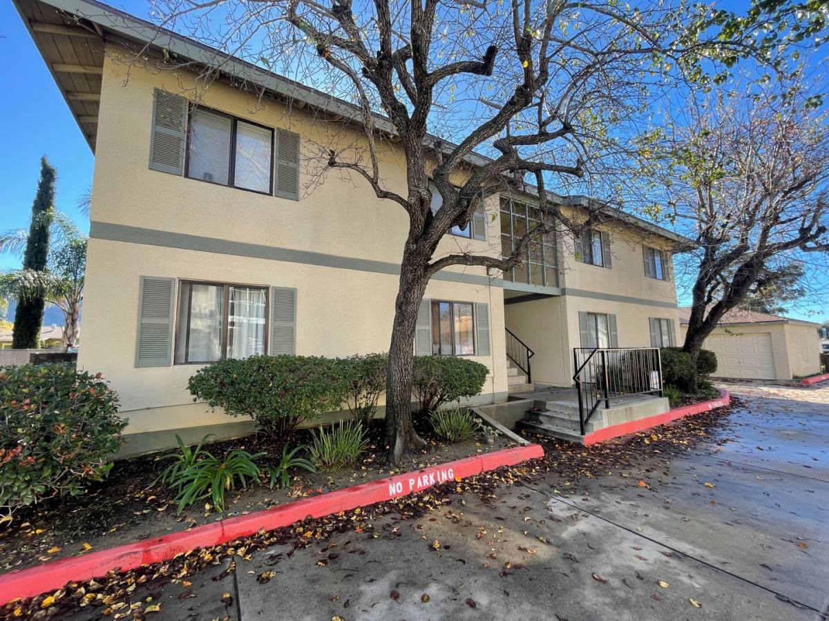 Apartment for rent at 525-529 Acacia Rd, Santa Paula, CA 93060