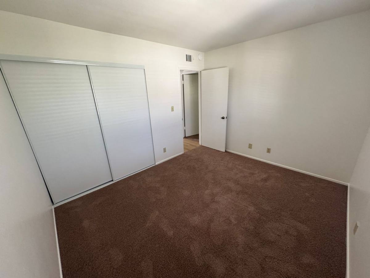 Apartment for rent at 525-529 Acacia Rd, Santa Paula, CA 93060