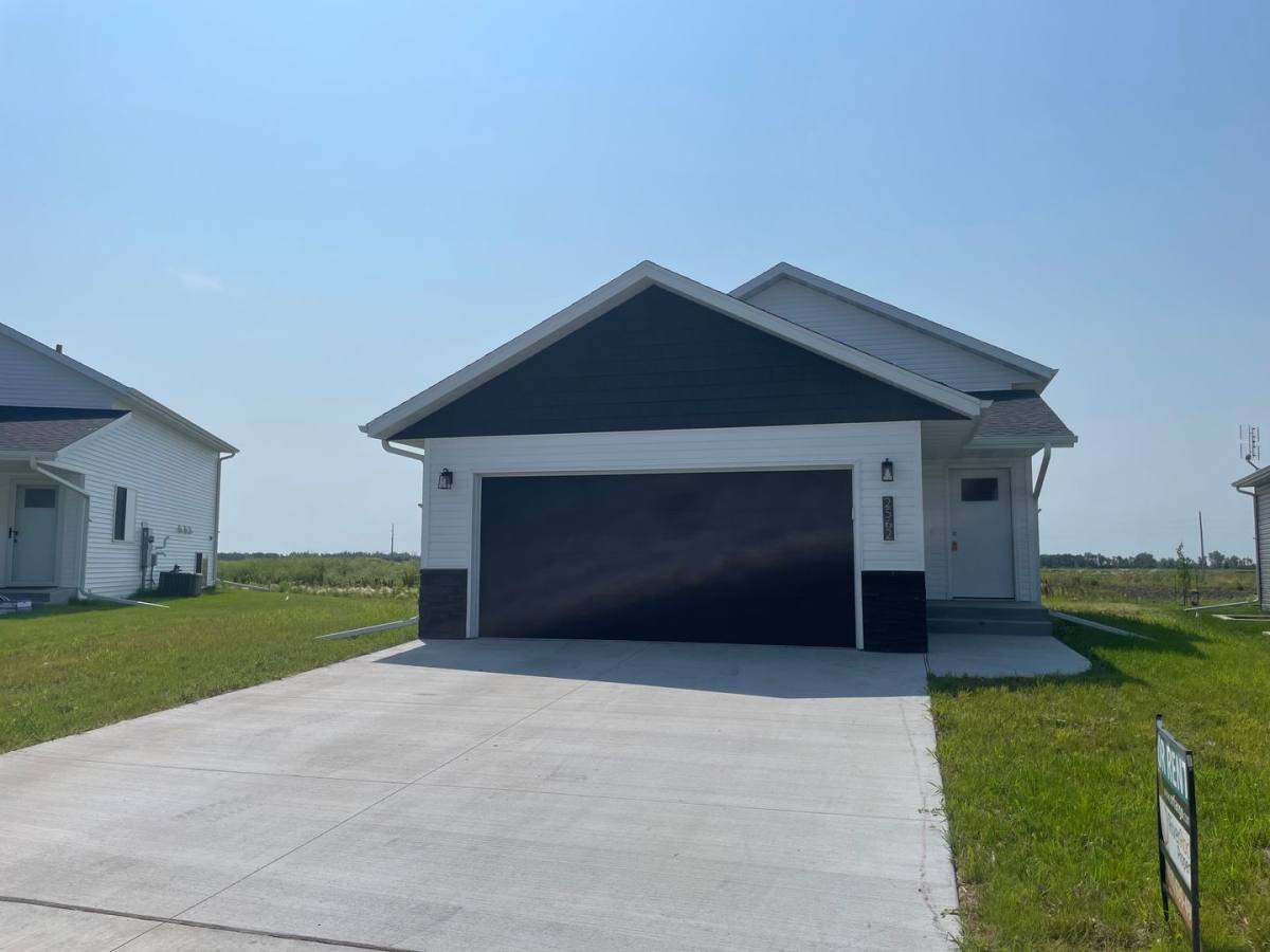 House for rent at 2562 74th Ave S, Fargo, ND 58104