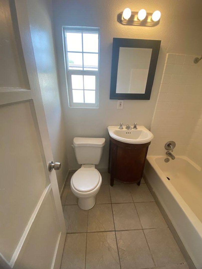 Apartment for rent at 5641 Mildred St, San Diego, CA 92110