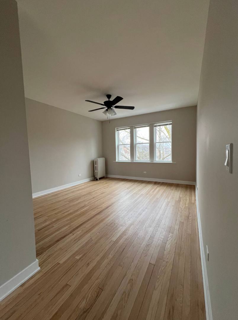 Apartment for rent at 3501-07 W Sunnyside, Chicago, IL 60625