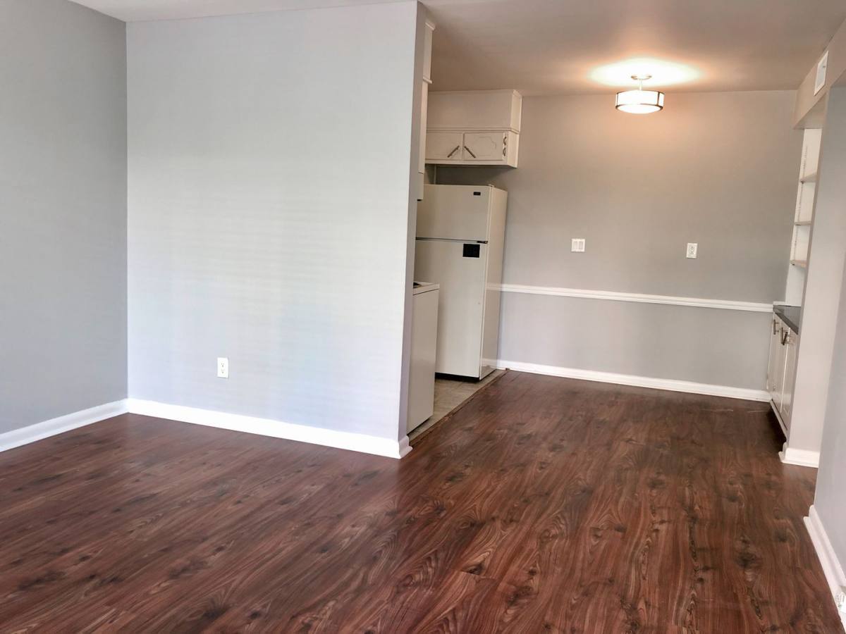 Apartment for rent at 1317 27th Place S, Birmingham, AL 35205